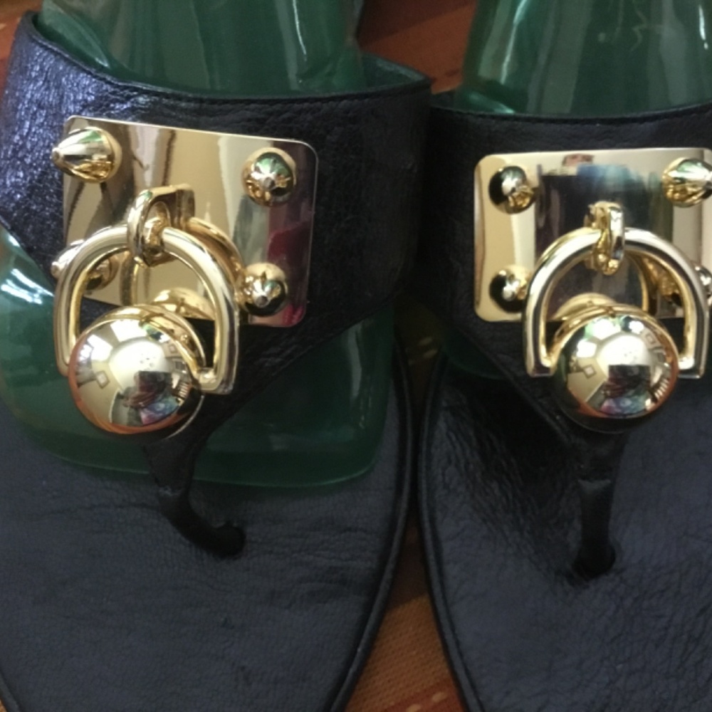 Miss Trish Black Doorknocker Thong Slides - Picture 5 of 8